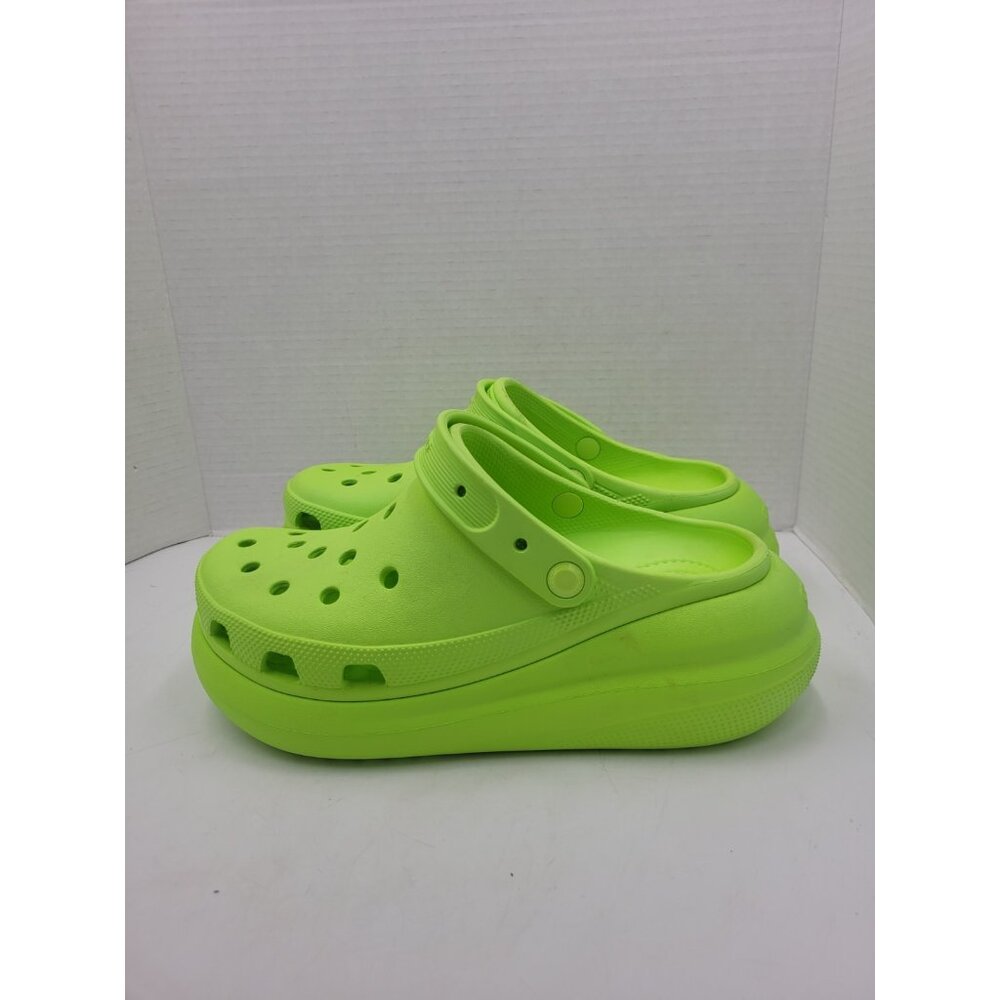 CROCS Classic Platform Clog in Neon Green - Picture 4 of 11